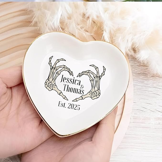 Custom Skeleton Hand Ring Dish Engagement Gift, Funny Engaged Ring Holder, Jewelry Tray Gifts for Newly Engaged Couple, Anniversary Halloween Wedding Party Gift for Bride Wife