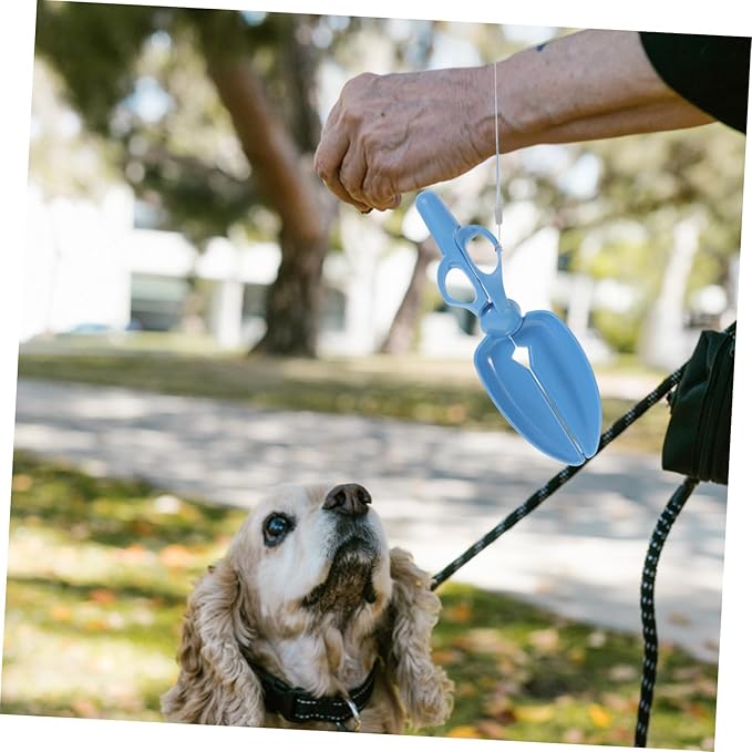 Portable Scissors Shape Dog Pooper Scooper with High-Tension Springs Small Lightweight Pet Waste Picker for Indoor Outdoor Use Plastic Poop Scoop Tool for Dogs Cats Puppies