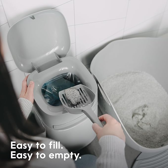 Litter Genie Easy Roll Cat Litter Disposal Pail | Odour Control, Refill Bags & Scoop