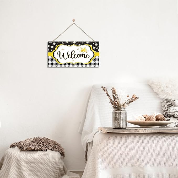 Daisy and Bee Welcome Sign, Rustic Daisy Summer Welcome Sign for Front Door, Farmhouse Home Porch Garden Yard Decor, Rustic Contemporary Farmhouse Wall Decor