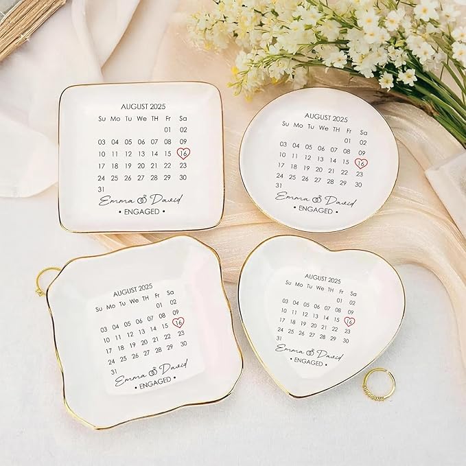 Custom Date Calendar Ring Dish Engagement Gift, Announcement Engaged Trinker Holder, Jewelry Tray Gifts for Newly Engaged Couple, Anniversary Wedding Gift for Her Bride Friend