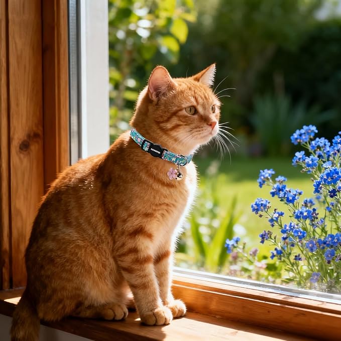 2 Pack Green Flower Cat Collars Breakaway with Bell, DOGWONG Safety Buckle Blue Floral Cute Cat Collar for Girl Boy Cats，Adjustable 7-12 Inch