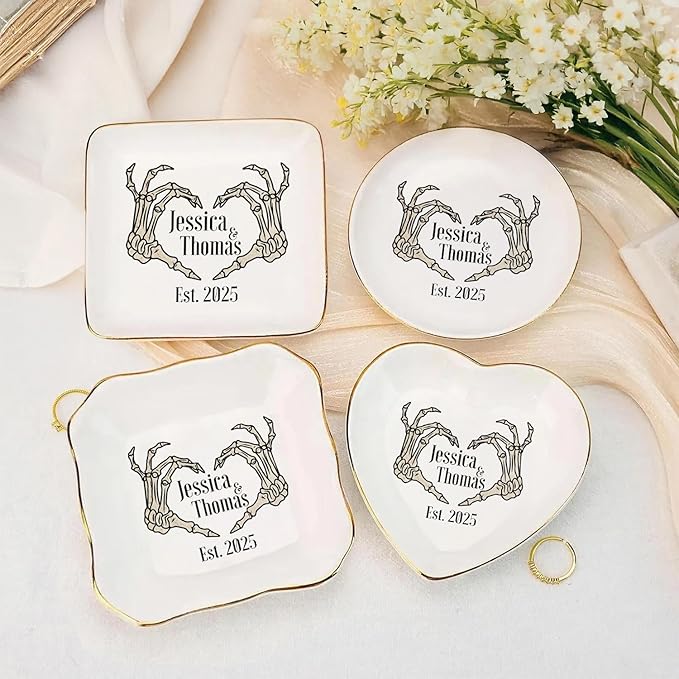 Custom Skeleton Hand Ring Dish Engagement Gift, Funny Engaged Ring Holder, Jewelry Tray Gifts for Newly Engaged Couple, Anniversary Halloween Wedding Party Gift for Bride Wife