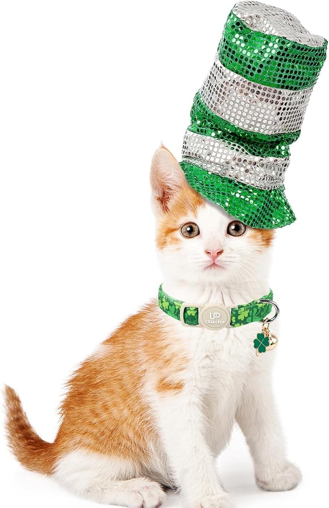 Cat Collar,2Pack St.Patrick's Day Kitten Collars Cute Shamrock Breakaway Kitty Collars,Spring Green Trefoil Cat Collar with Bell, Lucky Clover Kitten Collars for Girl & Boy Cats