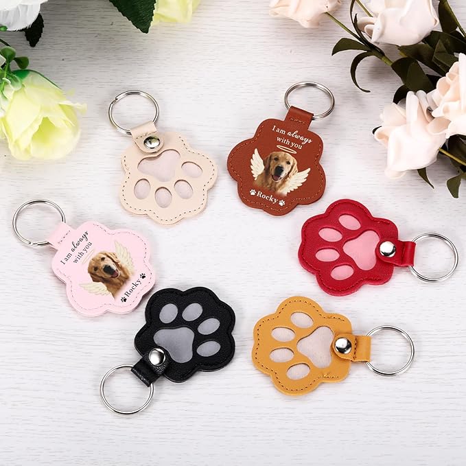 Custom Leather Pet Fur Keychain – Personalized Memorial Keepsake Keyring for Friend, Dog Cat Hair Sympathy Gifts﻿