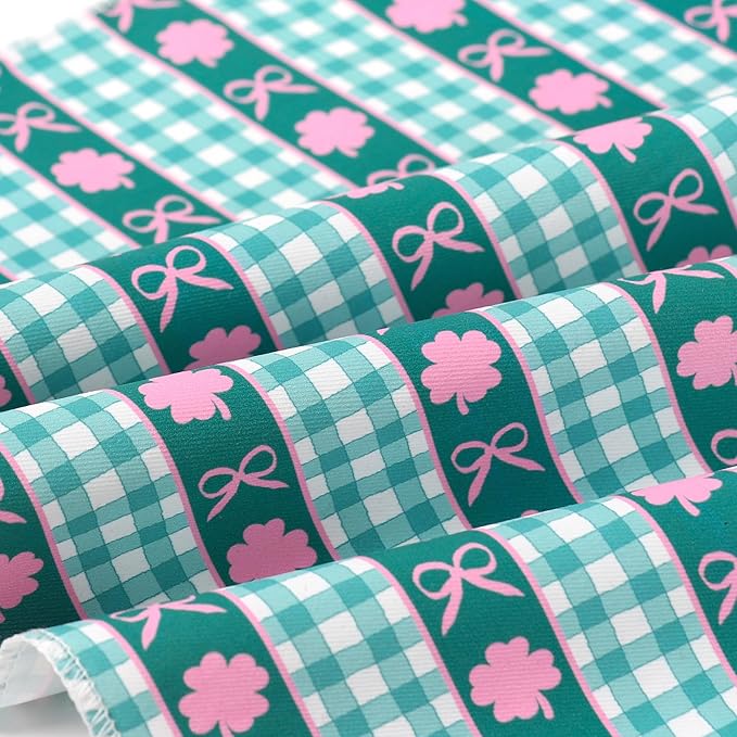 ARING PET St Patrick's Day Dog Bandana, Cute Green Grid Pink Clover Shamrocks Bow Pet Bandanas Scarf Triangle Bibs Handkerchief for Puppy Small Medium Large Boy Girl Dogs-S