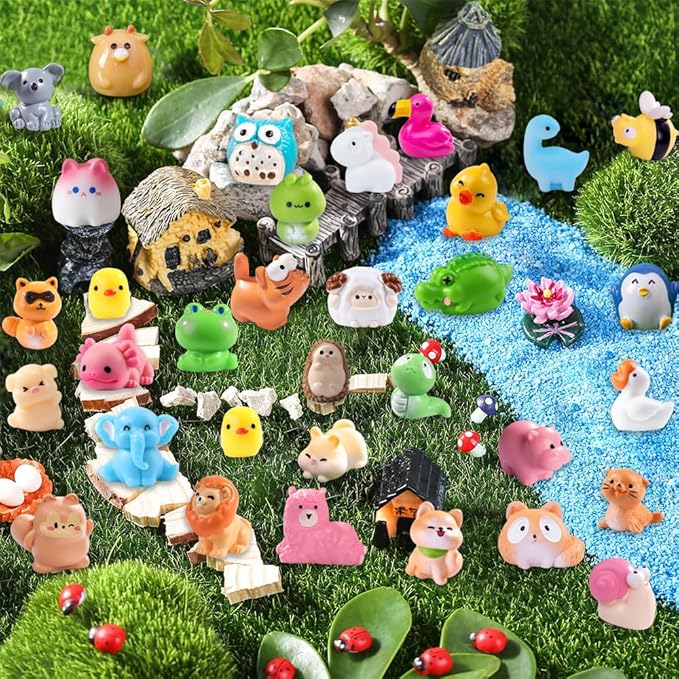 DIYDEC 50pcs Mini Resin Animal 50 Styles Tiny Resin Animals Miniature to Hide Little Small Animal Figures Bulk for Holiday Party Favors Bag Fillers Garden Dollhouse Crafts Decor