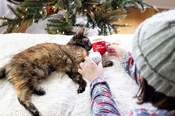 Pearhead Hot Cocoa Christmas Cat Toy Set, Holiday Pet Owner Gift, Holiday Must Have Accessories, Plush Rattle and Crinkle Holiday Cat Toys, Set of 2