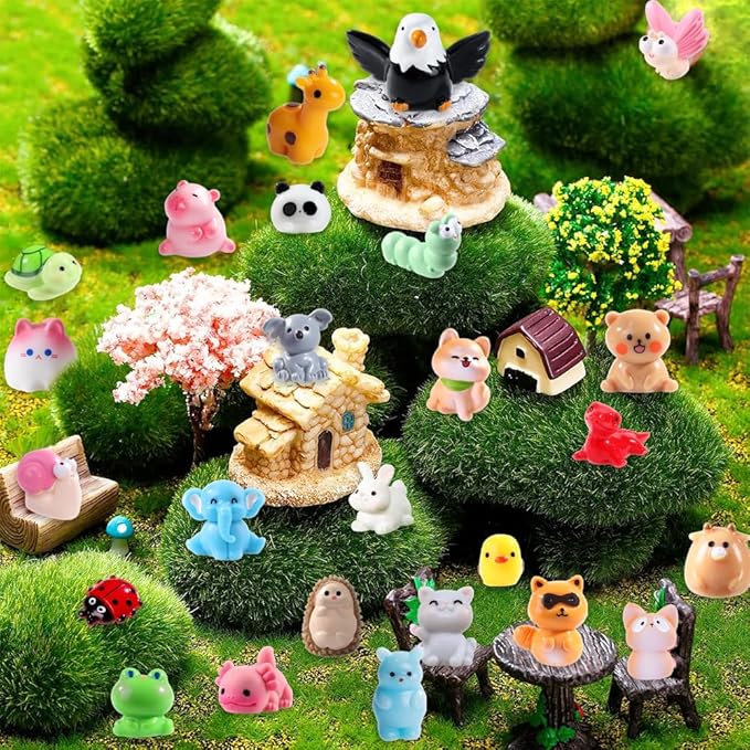 DIYDEC 50pcs Mini Resin Animal 50 Styles Tiny Resin Animals Miniature to Hide Little Small Animal Figures Bulk for Holiday Party Favors Bag Fillers Garden Dollhouse Crafts Decor
