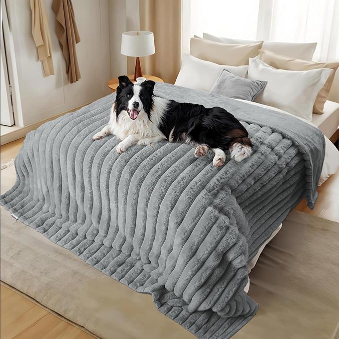 Waterproof Dog Blanket for Bed, Luxury Plush Washable Large Dogs Blankets for Furniture Protection, Super Soft Calming Pet Blanket for Indoors (Grey, 60"x80")