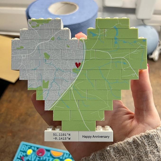 NAZENTI Personalised Map Print Heart Building Block, Engaged, Wedding Present, Anniversary, Romantic, Valentine Keepsake gifts for Couple Family Besties, New Home Jigsaw, Romantic Home Decor for Him