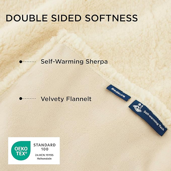 Bedsure Self Warming Blanket for Medium Dogs & Cats - Waterproof, Washable Couch Protector, Sherpa Fleece Puppy Blanket, Soft Plush Reversible Throw, 30"X40", White