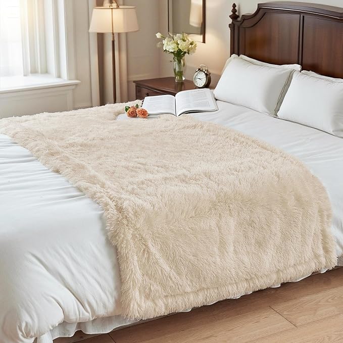 gogobunny Waterproof Dog Blanket for Couch & Furniture Protection - Super Soft Reversible Throw for Large Dogs & Cats, Calming Washable Fur & Sherpa Pet Blanket(33x77 Inch, Beige)