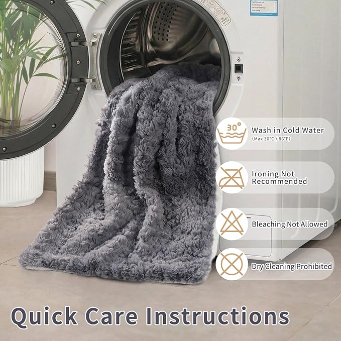 Cat Blanket for Indoor Cats - Ultra Thick 460GSM Faux Rabbit Fur & 260GSM Sherpa, Small Pet Throw for Carrier, Crate & Couch Protection, Soft Thermal Kitten Bedding, 21"x18" Grey