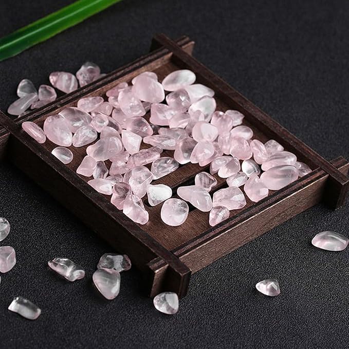 JOHOUSE Rose Quartz Crystals, 1lb Pink Crushed Rose Quartz Chips Bulk Tumbled Stones Irregular Shaped Succulent Pebbles Decorative Rocks for Aquarium Fish Tank Vase Filler DIY Crafts Indoor Plants