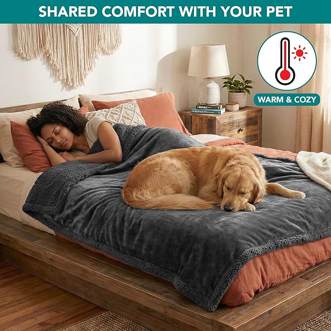 PetAmi Waterproof Dog Blanket for Medium Large XL Dog Puppy Cat Throw for Couch Cover Leakproof Protection, Sherpa Fleece, Reversible Soft Washable 80x60 Gray Gray