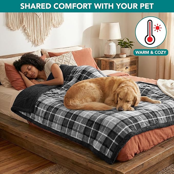 PetAmi Waterproof Dog Blanket for Bed, XL Dog Pet Blanket Couch Cover Protection, Sherpa Fleece Leakproof Bed Blanket for Crate Kennel Sofa Furniture Protector, Reversible Soft 80x60 Light Gray/Gray