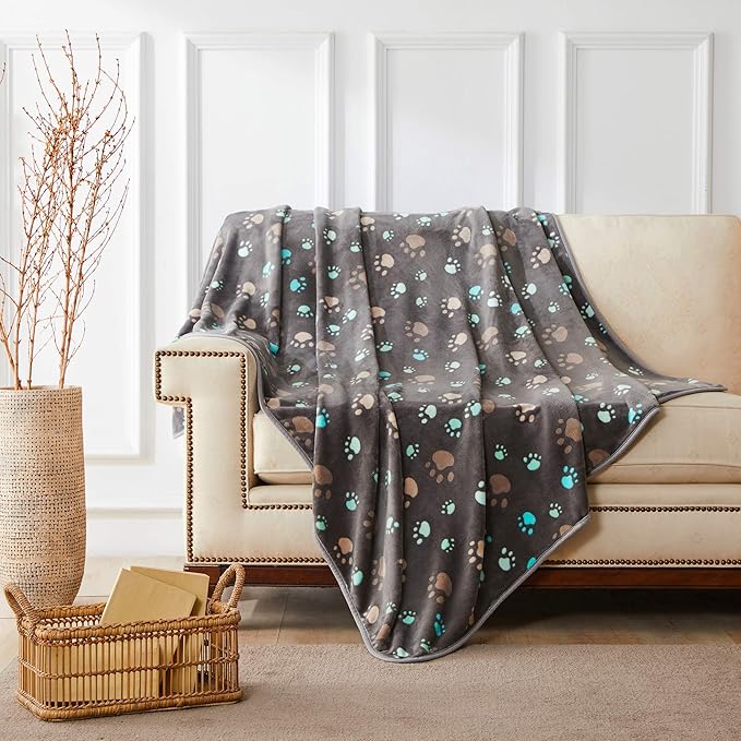 Allisandro 350 GSM Super Soft and Premium Fuzzy Flannel Fleece Pet Dog Blanket, The Cute Print Design Washable Fluffy Blanket for Puppy Cat Kitten Indoor or Outdoor, Grey, 64 x 40 Inches