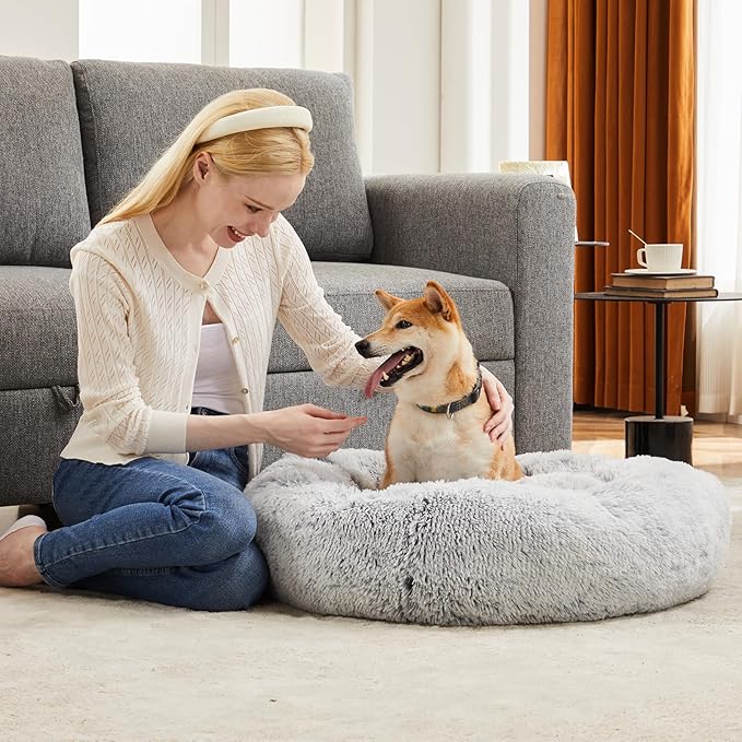 Sweetcrispy Donut Dog Bed, Large Round Calming Cat Bed with Washable Waterproof Cushion, Anti-Anxiety & Anti-Slip Fluffy Cuddle Cozy Faux Fur Plush for Pet Puppy Indoor Sleeping (30.7"x30.7", Gery)