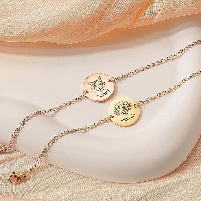 Anavia Personalized Pet Portrait Bracelet, Handmade Engraved Stainless Steel Round Disc Bracelet, Sketch Style Photo Pet Memorial Jewelry Gift for Animal Cat Dog Lovers