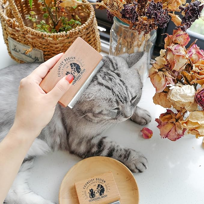 Deshedding Dog Brush with Wood Handle, Grooming Brush for Pets,Cat, Short Hair Dog Undercoat Brush, Deshedder Shedding Tool