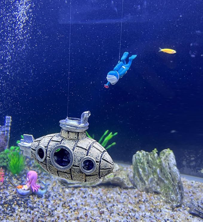 Floating Fish Tank Decoration, LittleCute Retro Submarine AquariumDecoration with Two Float Balls,Resinous Fish Tank Accessorie