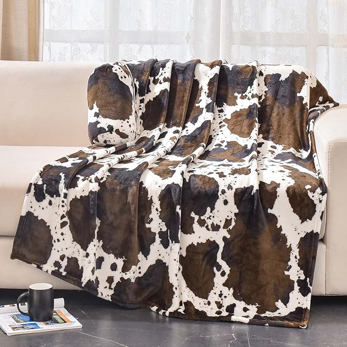 Bnuitland Cow Print Throw Blanket with Storage Pouch, 300 GSM Double Sided Cute for Bed/Sofa/Lap, Gift Blanket for Kids/Babys/Pets, Super Soft Cozy Lightweight Fuzzy Flannel Throw, 50×40 inch