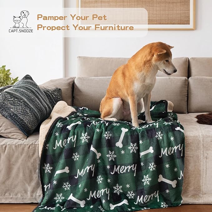 Waterproof Dog Blankets Pet Blanket 50"x60", Soft Fluffy Sofa Car Bed Protector, Reversible Sherpa Fleece Dog Blanket for Large Dogs Christmas Decor(Christmas Green)