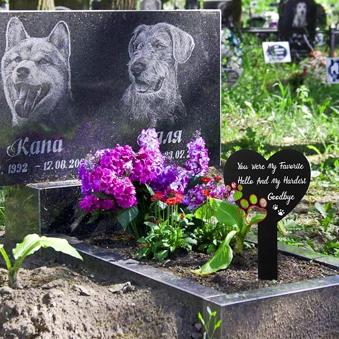 BUoonyer Pet Memorial Graves Markers for Dogs Cats, Pet Cemetery Headstones Decorations, Metal Cross Stake Grave Stones Decor, Graveyard Remembrance Graveside Sign for Garden Outdoor Outside Yard