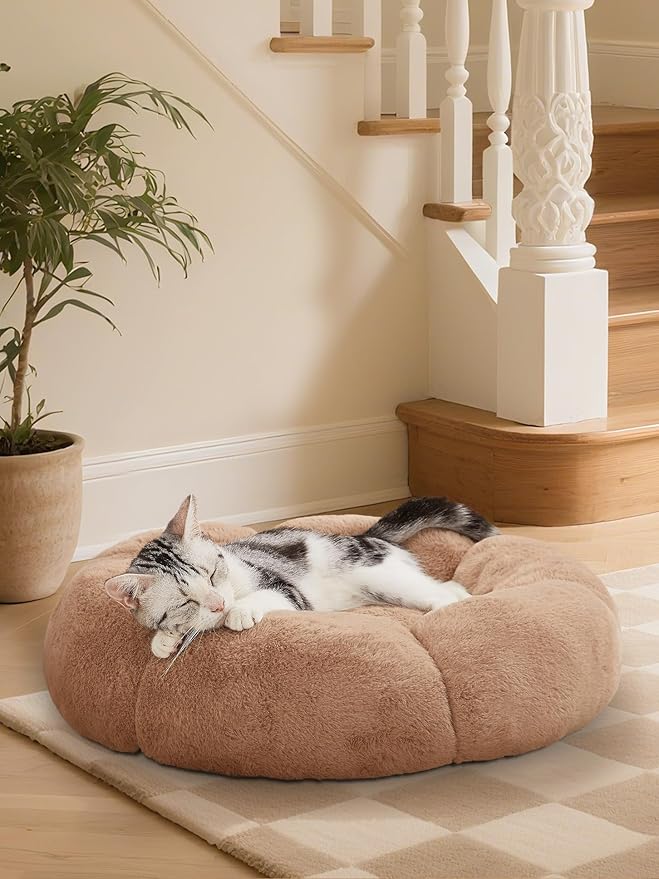 OhGeni 20 inches Calming Donut Dog & Cat Bed for Small Pets, Warming Comfort Fluffy Short Pile Fur, Durable Machine Washable, Cute Round Bed for Puppy and Kitten, Camel