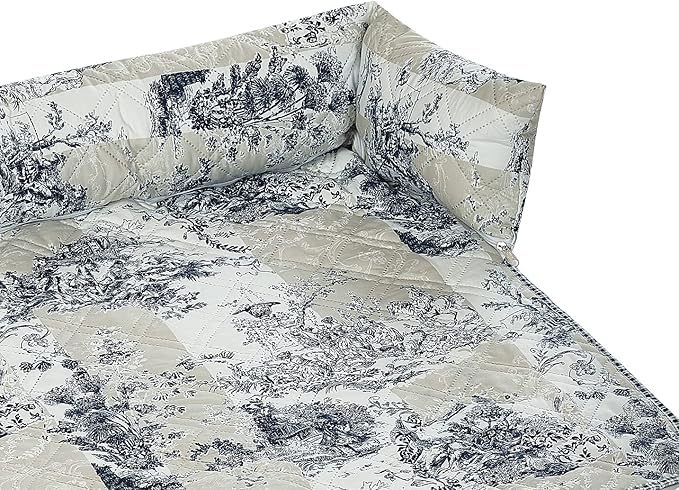 Brilliant Sunshine Quilted Calming Dog Bed Mat, Removable Washable Cover, Cushion Protector and Couch Covers for Dogs, Pets, Cats, Medium, Blue Beige Toile