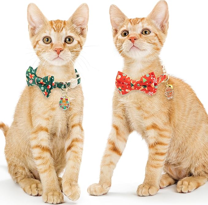 Faygarsle 2 Pack Christmas Cat Collar Set, Red and Green Gingerbread Pattern, with Bells and Bows, Breakaway Safety Feature