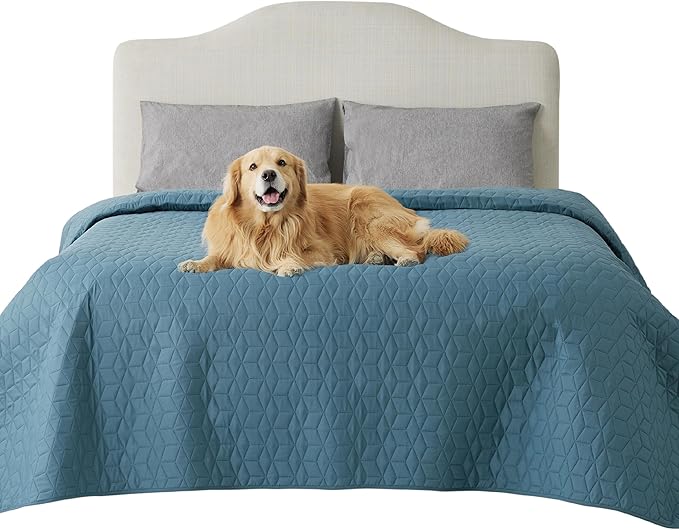Bedsure 100% Waterproof Couch Cover for Dogs Washable - Non Slip Waterproof Dog Blanket for Bed, Lightweight Furniture Protector Durable for Pet Cat Puppy with Non-Slip Bottom, Blue, 82x120IN