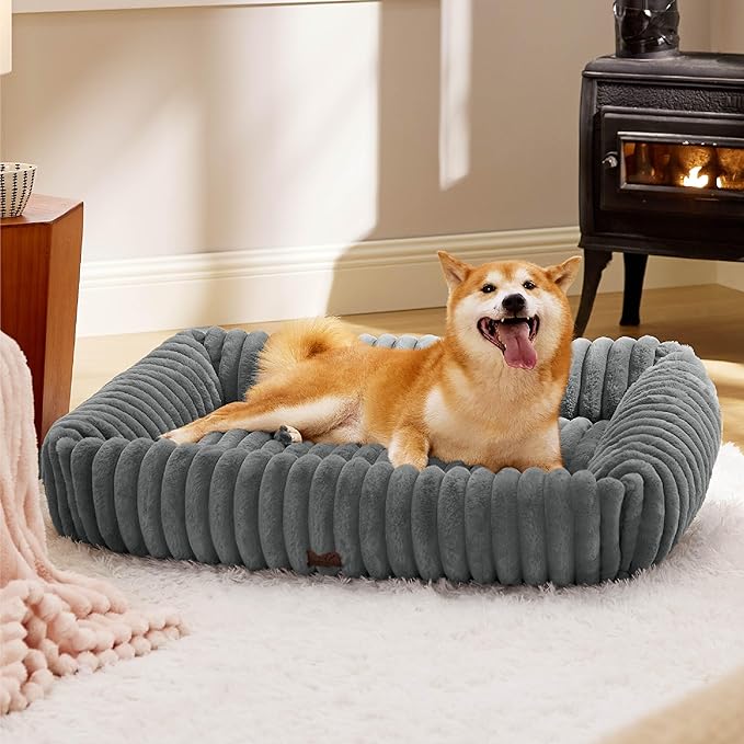 Bedsure ComfyFleece™ Washable Dog Bed for Medium Dogs - Cute Furry Puppy Beds, Rectangle Orthopedic Corduroy Fleece Pet Beds with Removable Zipper Cover, 30x24x8inches, Warm Grey