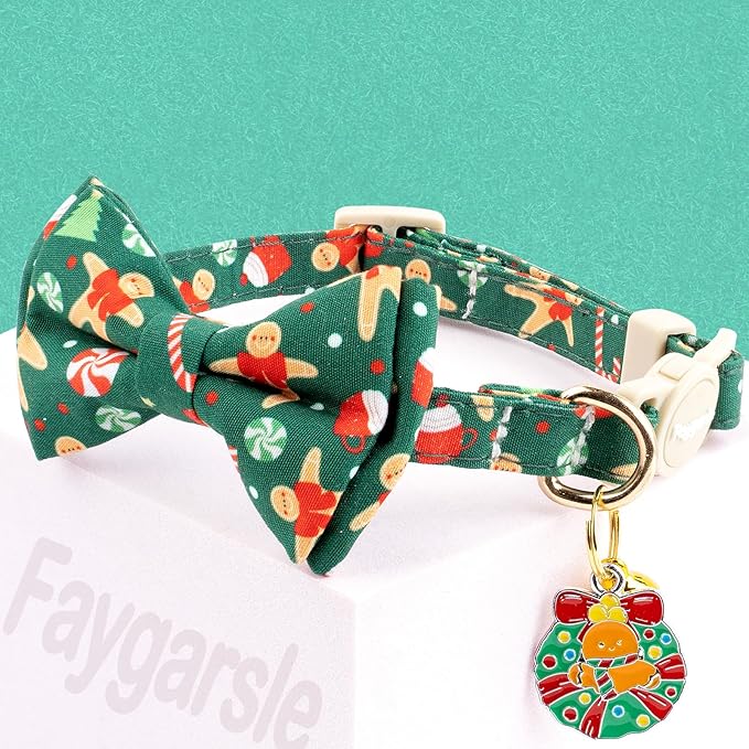 Faygarsle 2 Pack Christmas Cat Collar Set, Red and Green Gingerbread Pattern, with Bells and Bows, Breakaway Safety Feature