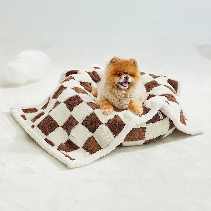 LE SURE Waterproof Puppy Blanket for Small Dogs - Washable Double Sided Dog Blankets with Warm Jacquard Shag and Soft Sherpa Fleece, Pet Cat Blanket for Couch Protection, 3D Textured Checks, Brown