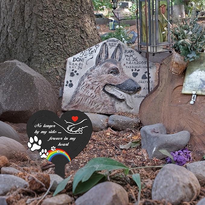 Dog Memorial Grave Stakes - Metal Pets Lover Cemetery Markers Decorations for Humans Heart Plaques Decor for Outdoor Garden Black Bridge Rainbow Personalized Sympathy Yard Remembrance Gifts