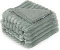Waterproof Dog Blanket, Soft Fleece Blanket for Couch Protector, Reversible Pet Blankets Furniture Protector Cover for Small Medium Large Dogs Cats (Green, 50"x60")