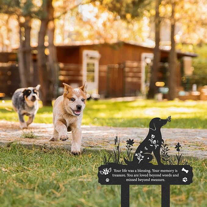 Grave Markers for Cemetery for Dog, Metal Grave Markers Yard Memorial Pet Dog, Garden Stake Decorations for Cemetery for Loss of Pet Outdoors Decor (12 X 14.5 Inches)