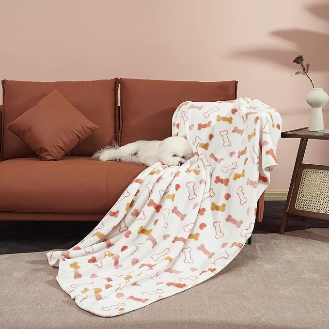 Allisandro Luxurious Dog Blanket, 350 GSM Super Fuzzy Microplush Fleece Pet Blankets for Small Medium Large Dogs and Cats, White Bone, 80 × 64 Inches