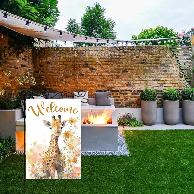 Giraffe Welcome Garden Flag,Welcome Spring Cute Giraffe Garden Flag,Pet Wild Cartoon Animals Quote Birthday Yard Outdoor Decor.12x18 inch