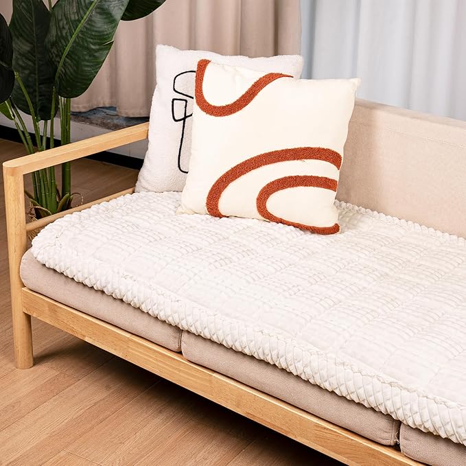 Washable Dog Couch Cover Protector, Non Slip Dog Bed Mat Machine Washable Large Blanket for Dogs, Pet Couches Covers for Sofa (Cream, 27.6 * 59.1 '')