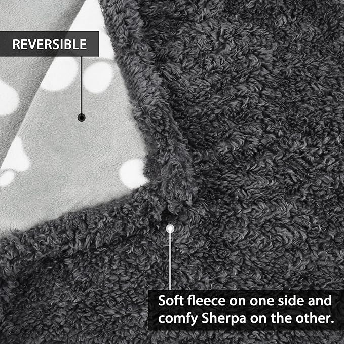 Kritter Planet Waterproof Dog Blanket, Reversible Water Proof Pet Blanket for Couch, Bed & Car, Washable Couch Covers for Medium Dogs - Protects Furniture from Fur, Dirt, and Accidents