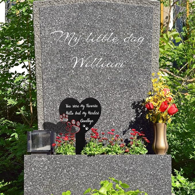 BUoonyer Pet Memorial Graves Markers for Dogs Cats, Pet Cemetery Headstones Decorations, Metal Cross Stake Grave Stones Decor, Graveyard Remembrance Graveside Sign for Garden Outdoor Outside Yard