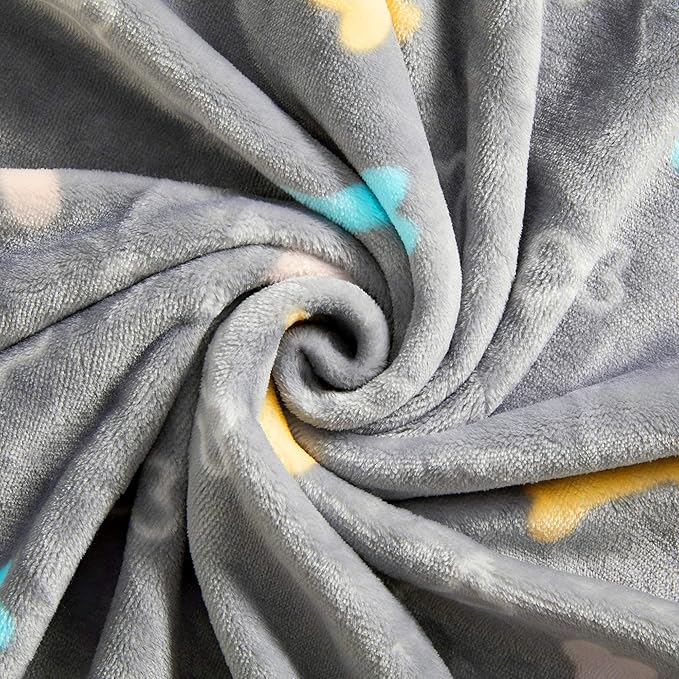 Allisandro Luxurious Dog Blanket, 350 GSM Super Fuzzy Microplush Fleece Pet Blankets for Small Medium Large Dogs and Cats, Grey Bone, 32 x 24 Inches