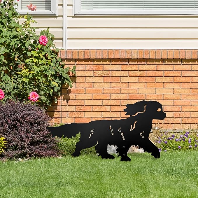 Running Cavalier King Charles Spaniel Garden Statue Gift – Rustproof Metal Outdoor Dog Decor with Garden Stake, Cavalier King Charles Spaniel Gifts for Pet Lovers, Memorial Gifts, Patio Lawn Yard Art