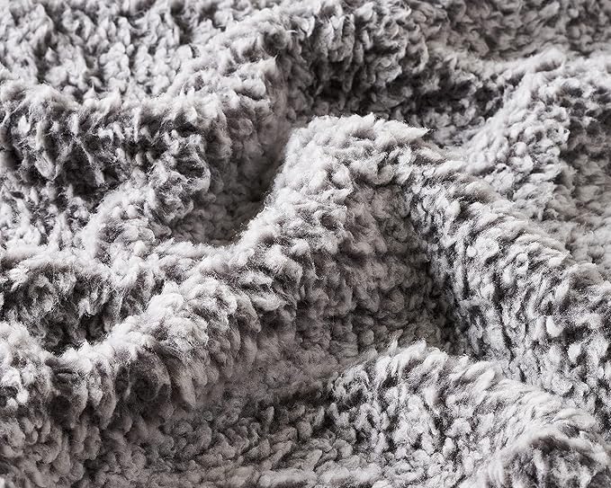 Pet Parents Premium Pet Blanket - Water Resistant Dog & Cat Blanket, Perfect for Crates, Calming, Large, Medium & Small Dogs, Puppy Size: 32x40, Color: Slate