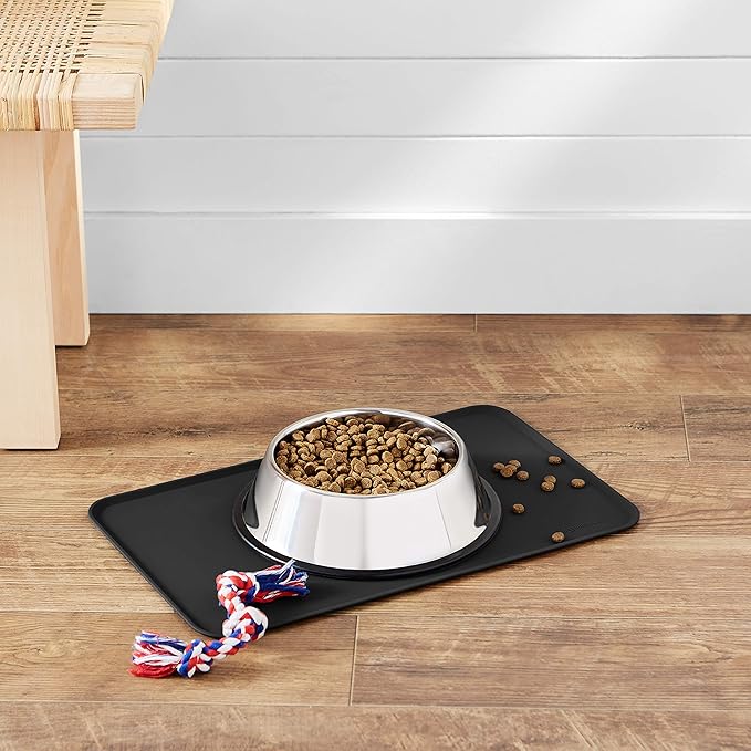 Amazon Basics Waterproof Anti-Slip Silicone Cat & Dog Food Mat, Pet Mats with Raised Edges for Food and Water Bowl to Protect Floors, 18.5 x 11.5 Inches, Black, Solid - Pack of 2