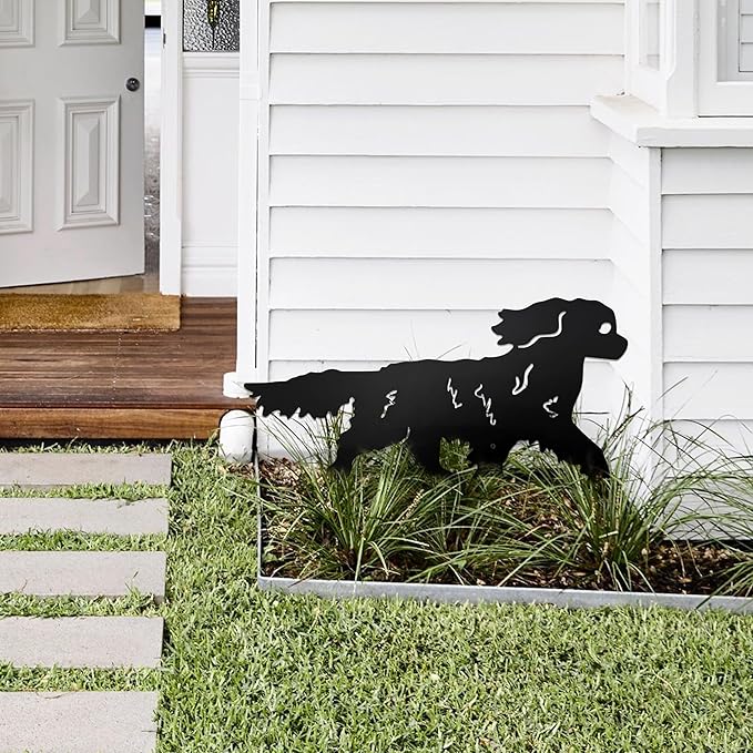 Running Cavalier King Charles Spaniel Garden Statue Gift – Rustproof Metal Outdoor Dog Decor with Garden Stake, Cavalier King Charles Spaniel Gifts for Pet Lovers, Memorial Gifts, Patio Lawn Yard Art