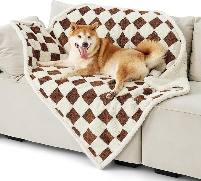 LE SURE Waterproof Dog Blanket for Large Dogs - Washable Double Sided Dog Blankets with Warm Jacquard Shag and Soft Sherpa Fleece, Pet Cat Blanket for Couch Protection, 3D Textured Checks, Brown